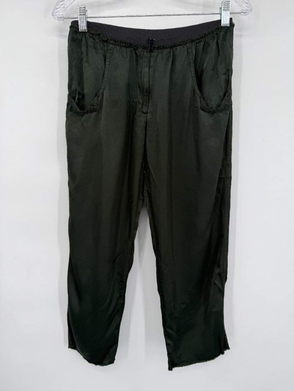 Jaga NWOT Olive Green Rayon Crop Pants Women Size 1 ( M ) Elastic Waist, Silky